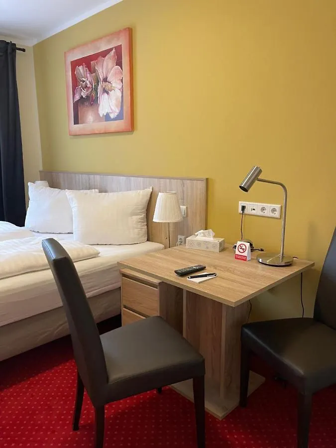 Palm Premium Hotel & Apartments Düsseldorf