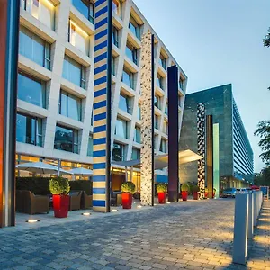 Radisson Blu Media Harbour Hotel, Отель Дюссельдорф