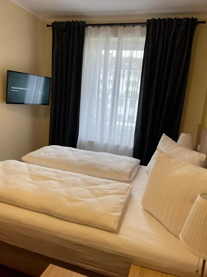 Palm Premium Hotel & Apartments Dusseldorf