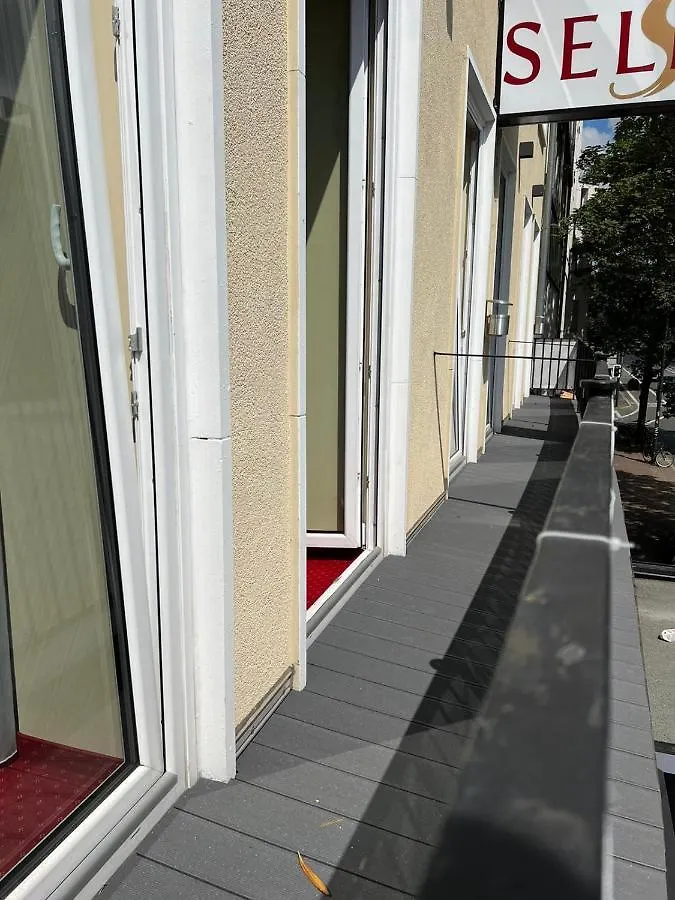 Palm Premium Hotel & Apartments Dusseldorf 3*,  Germany