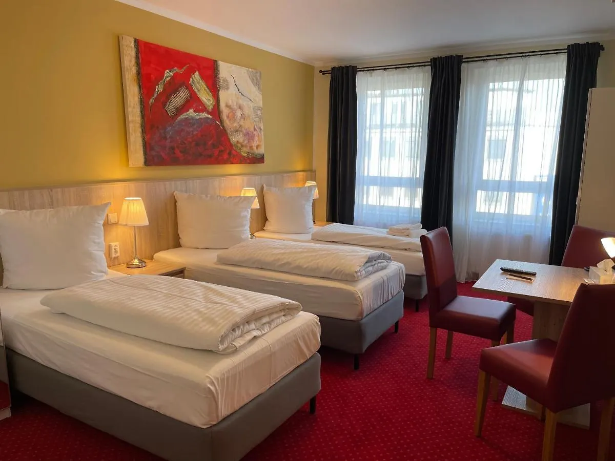 Palm Premium Hotel & Apartments Dusseldorf 3*,  Germany