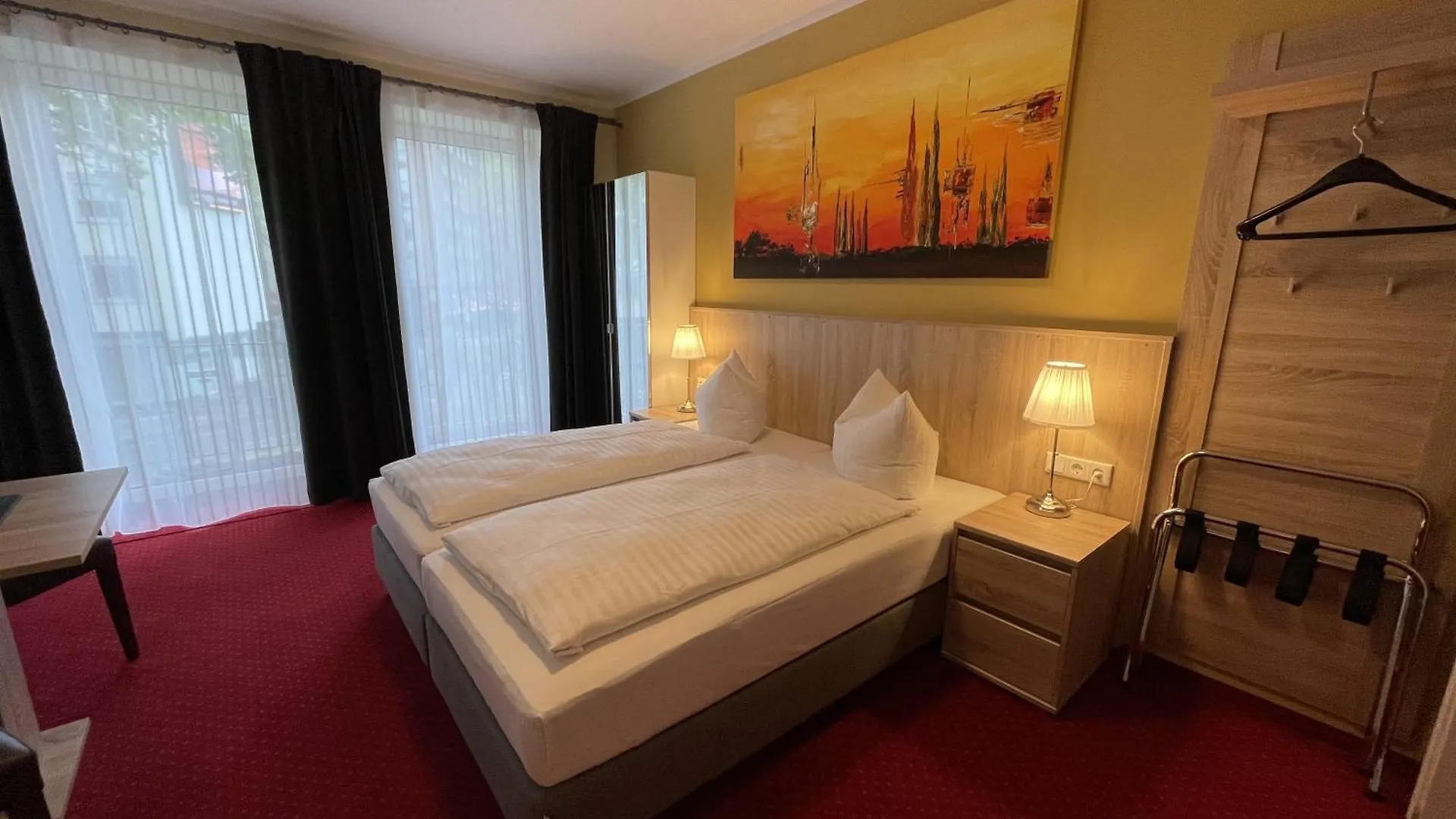 Palm Premium Hotel & Apartments Dusseldorf 3*,  Germany